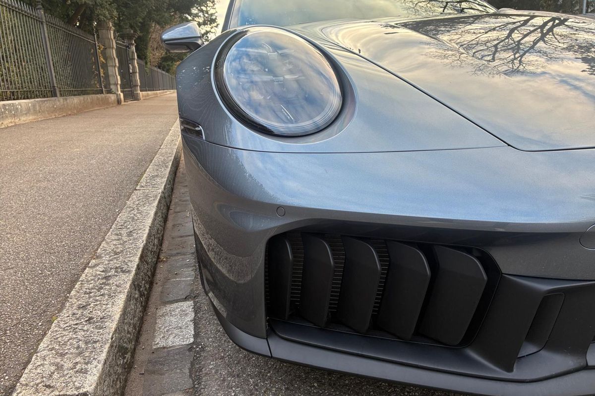 Porsche 911 Carrera GTS PDK