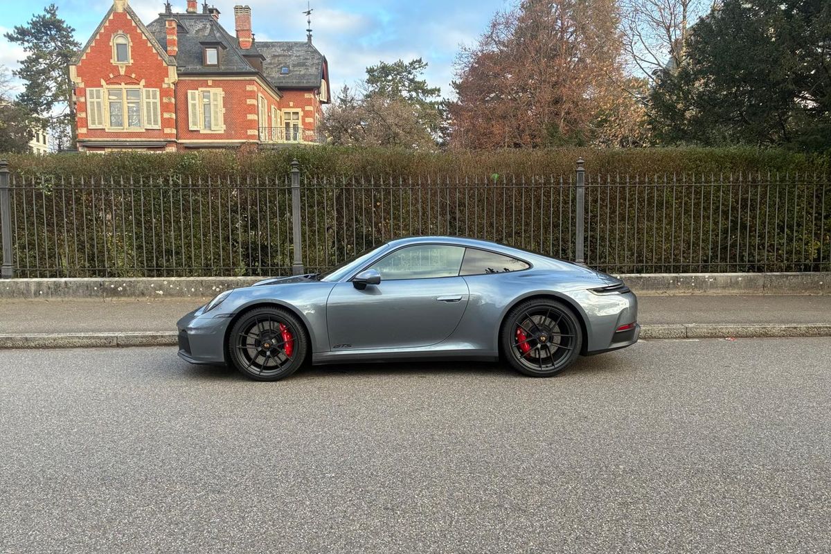 Porsche 911 Carrera GTS PDK