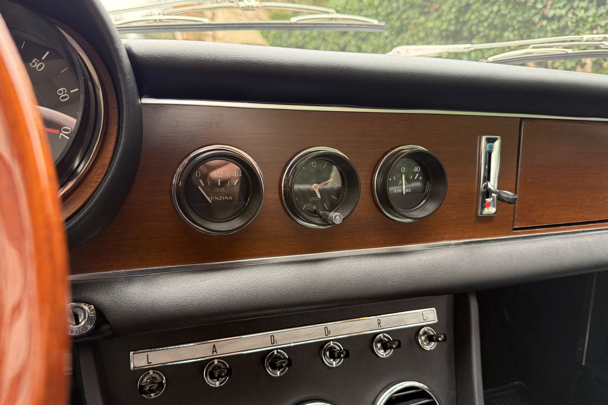 Ferrari 330 GTC