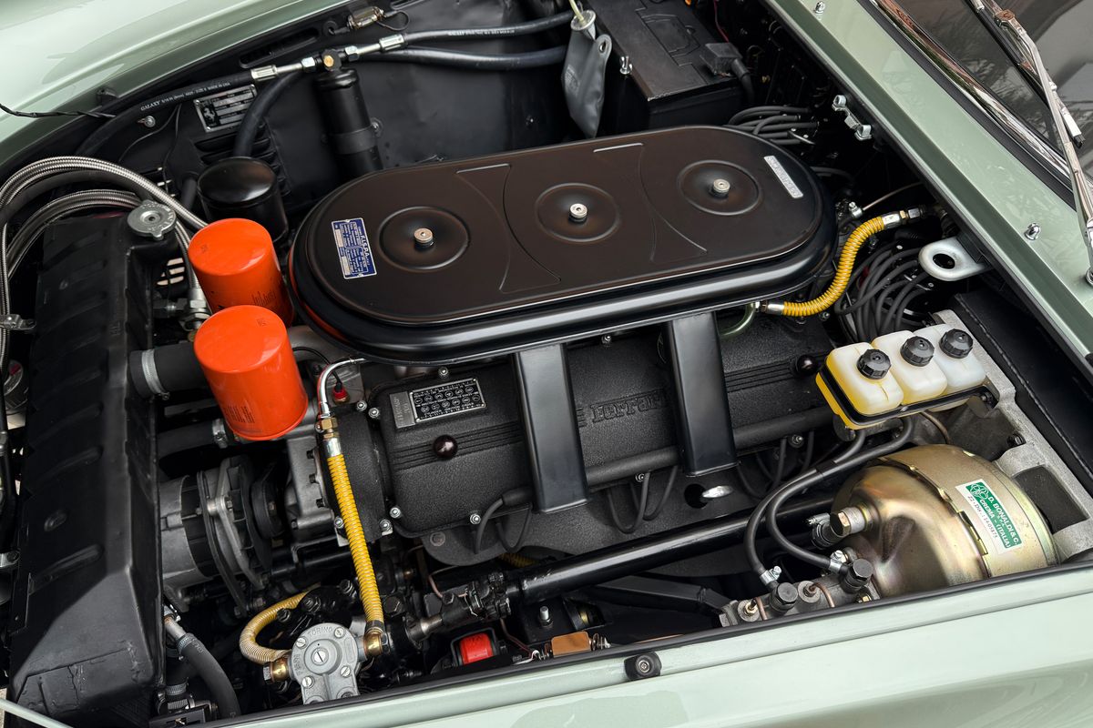 Ferrari 330 GTC