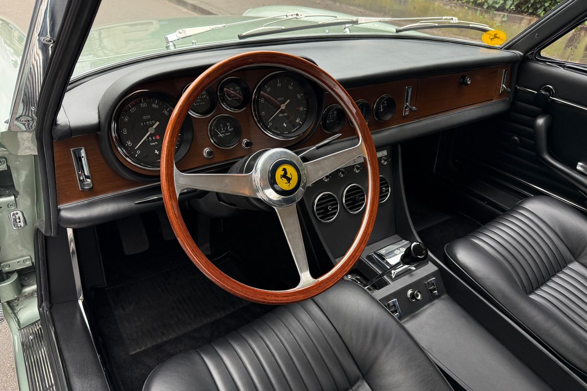 Ferrari 330 GTC