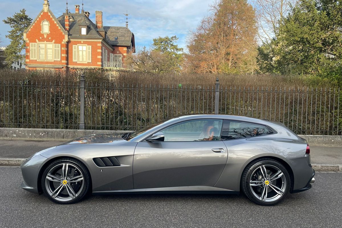 Ferrari GTC4Lusso