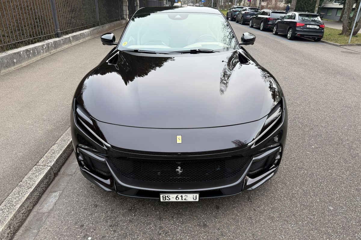 Ferrari Purosangue