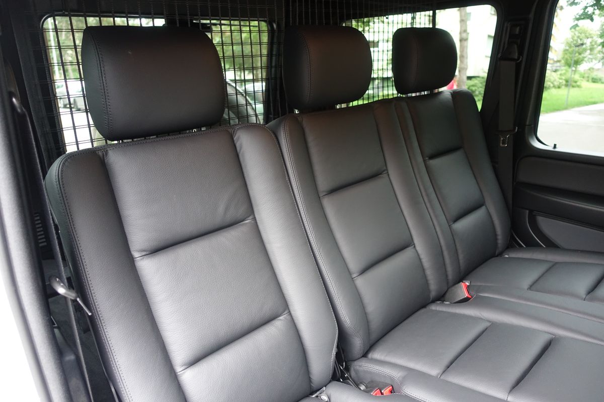 Mercedes-Benz G500