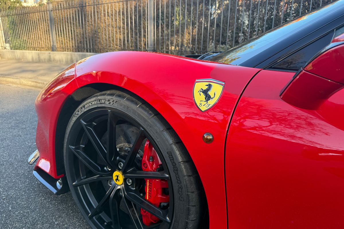 Ferrari 488 Pista