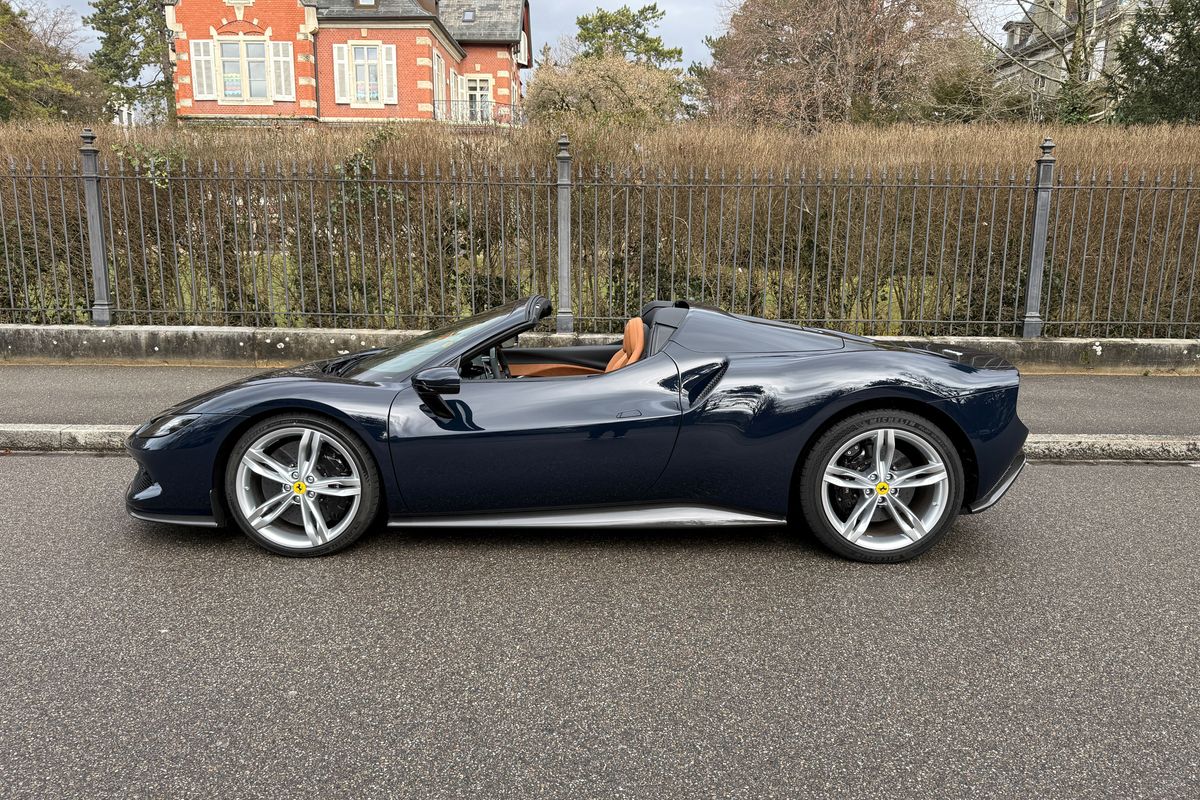 Ferrari 296 GTS