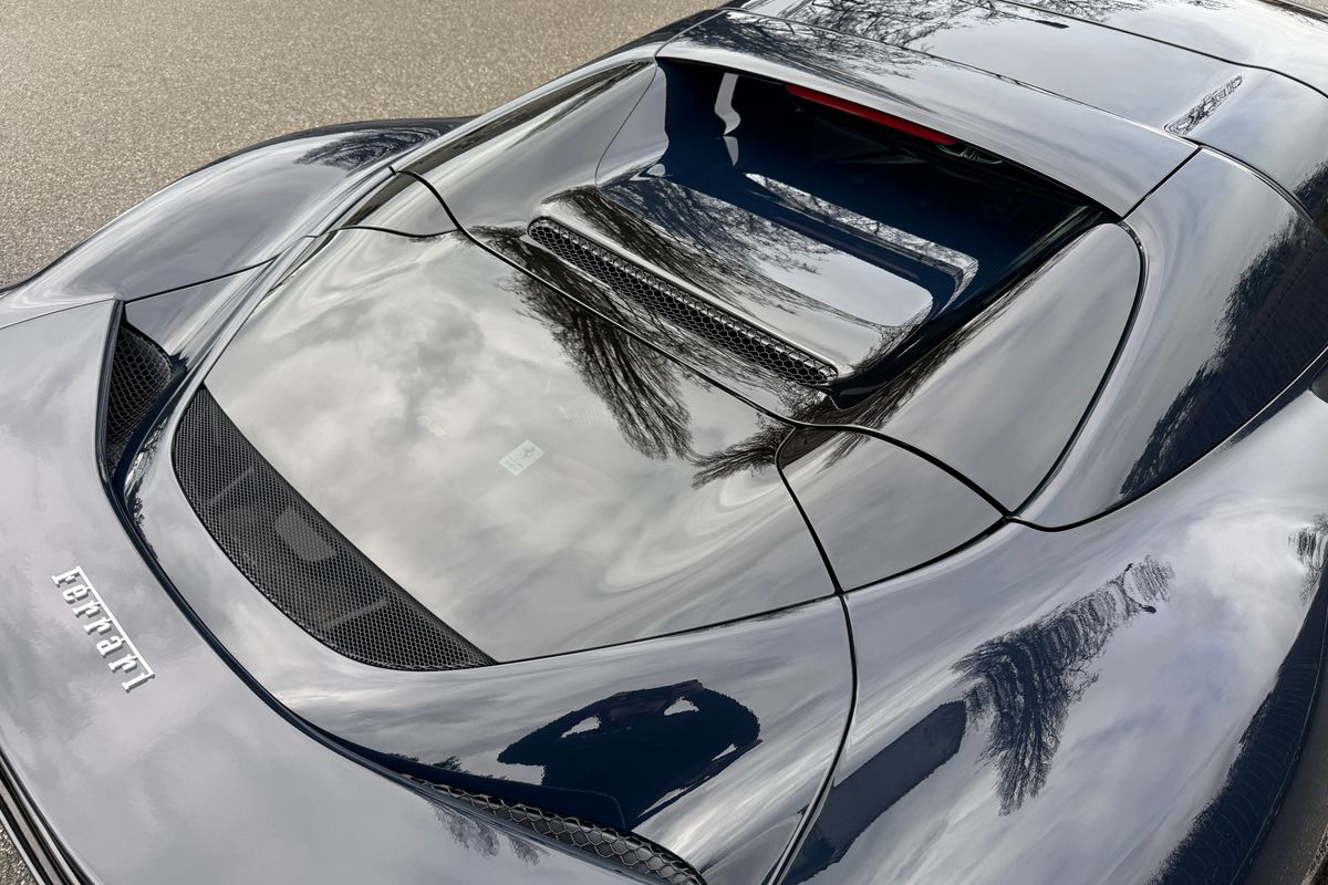 Ferrari 296 GTS