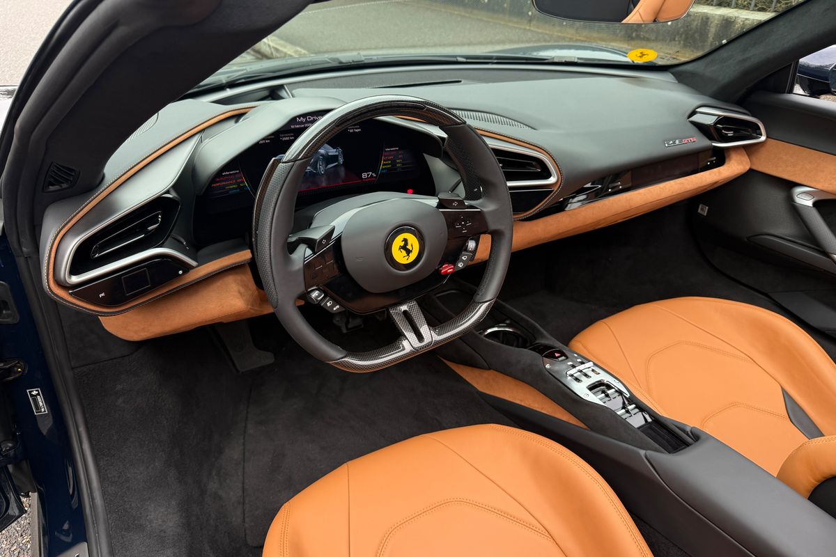 Ferrari 296 GTS