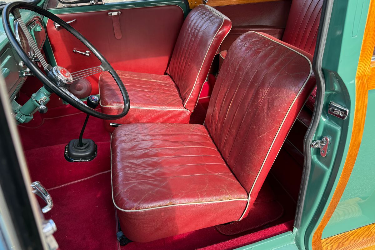 Morris Minor 1000 Traveller