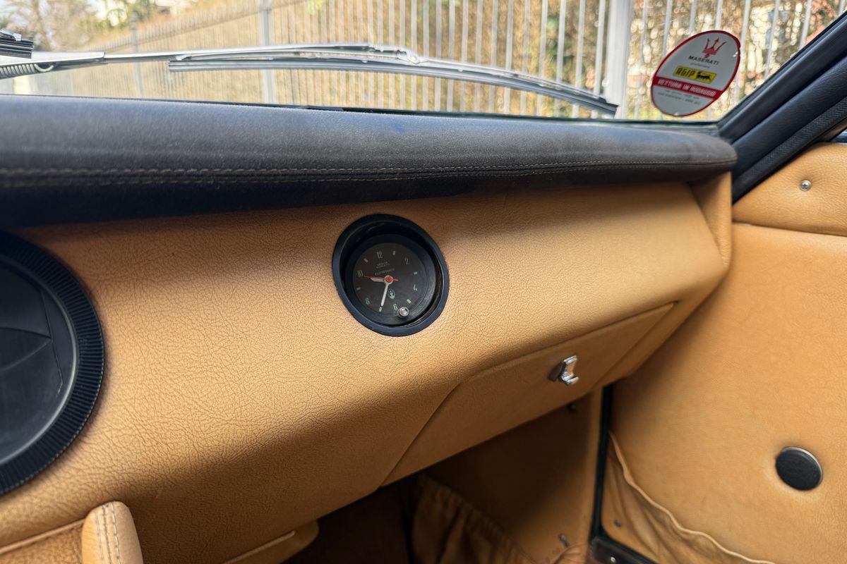 Maserati Indy 4900