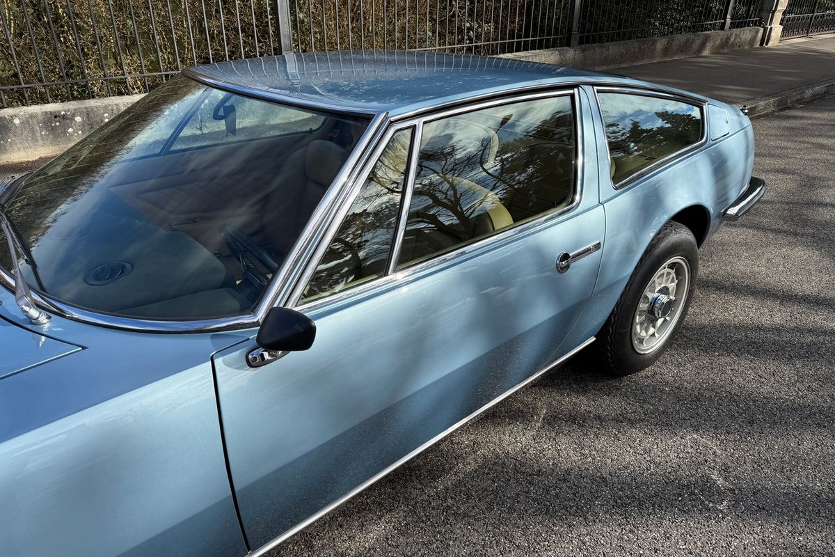 Maserati Indy 4900