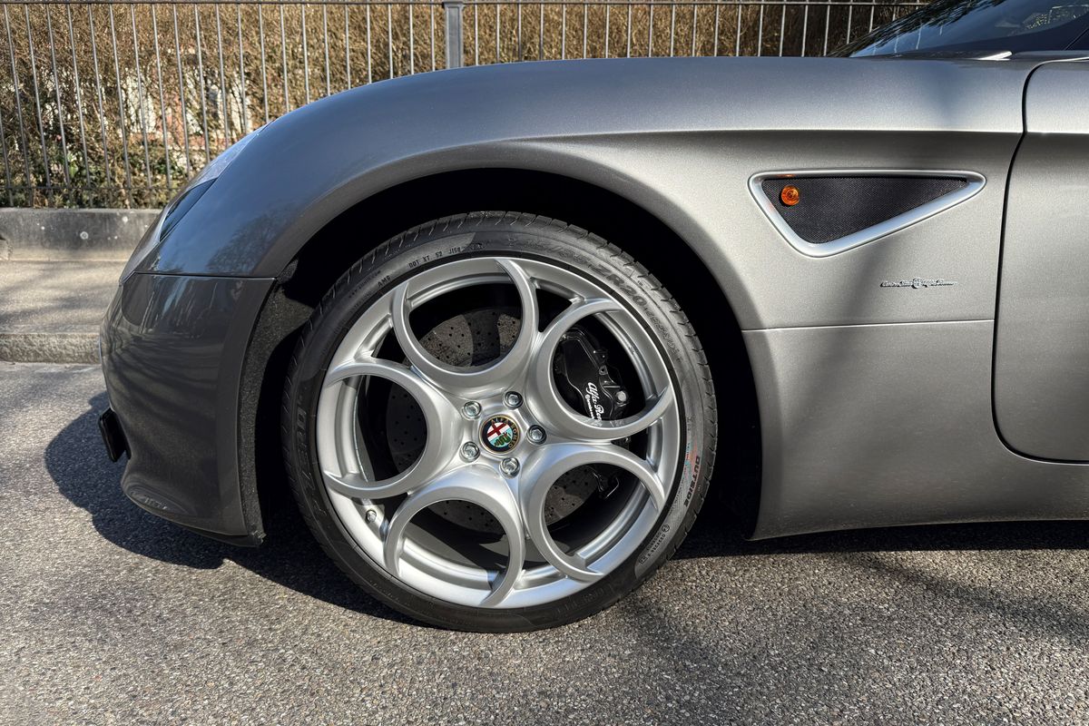 Alfa Romeo 8C Spider
