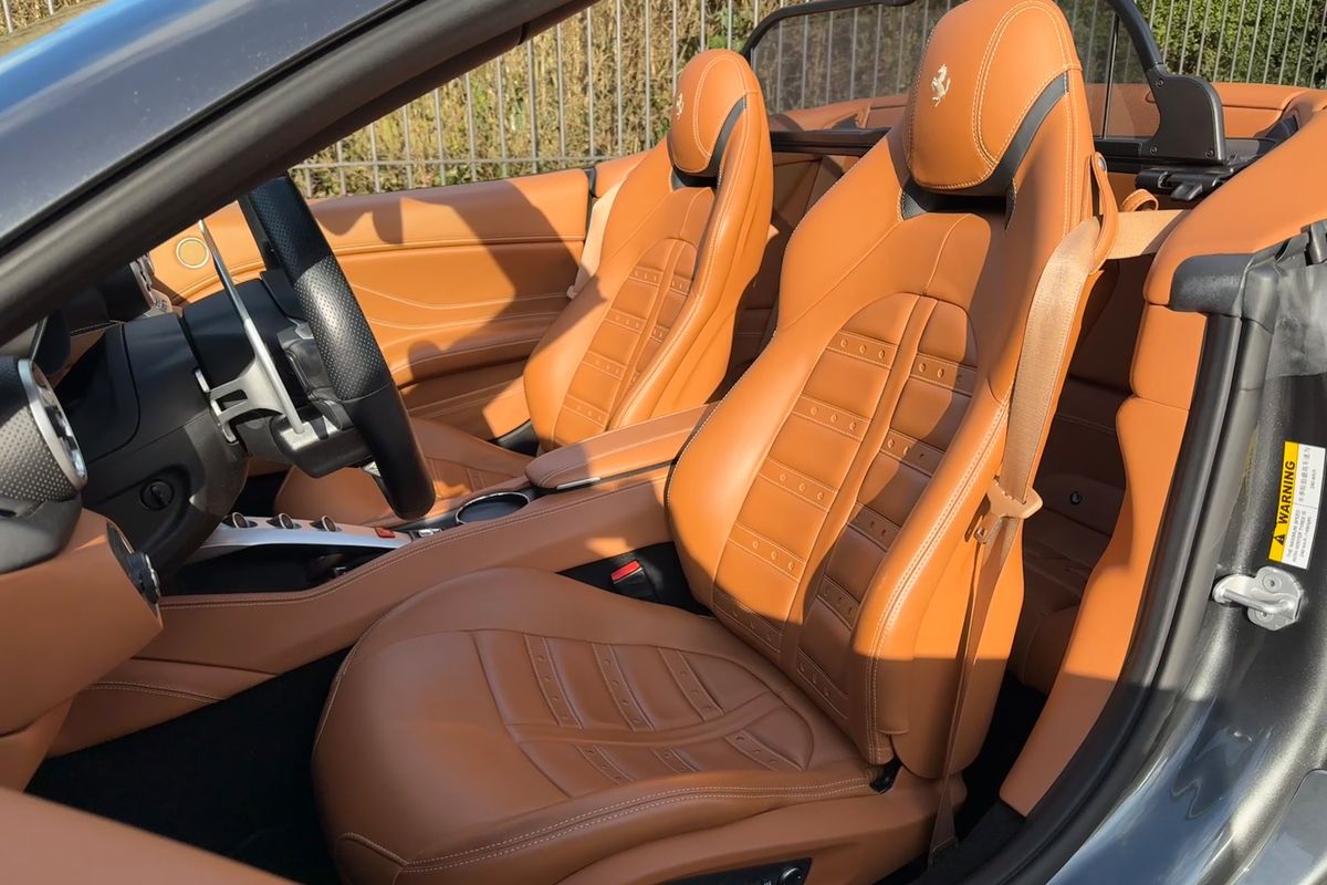 Ferrari California T