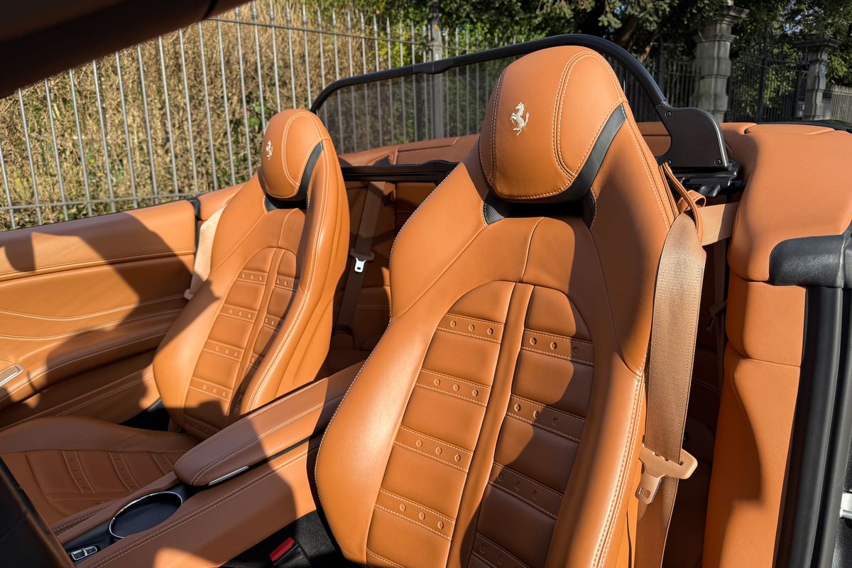 Ferrari California T