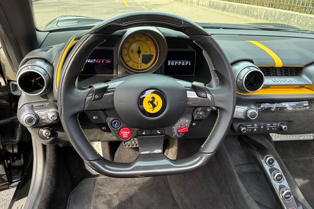 Ferrari 812 GTS