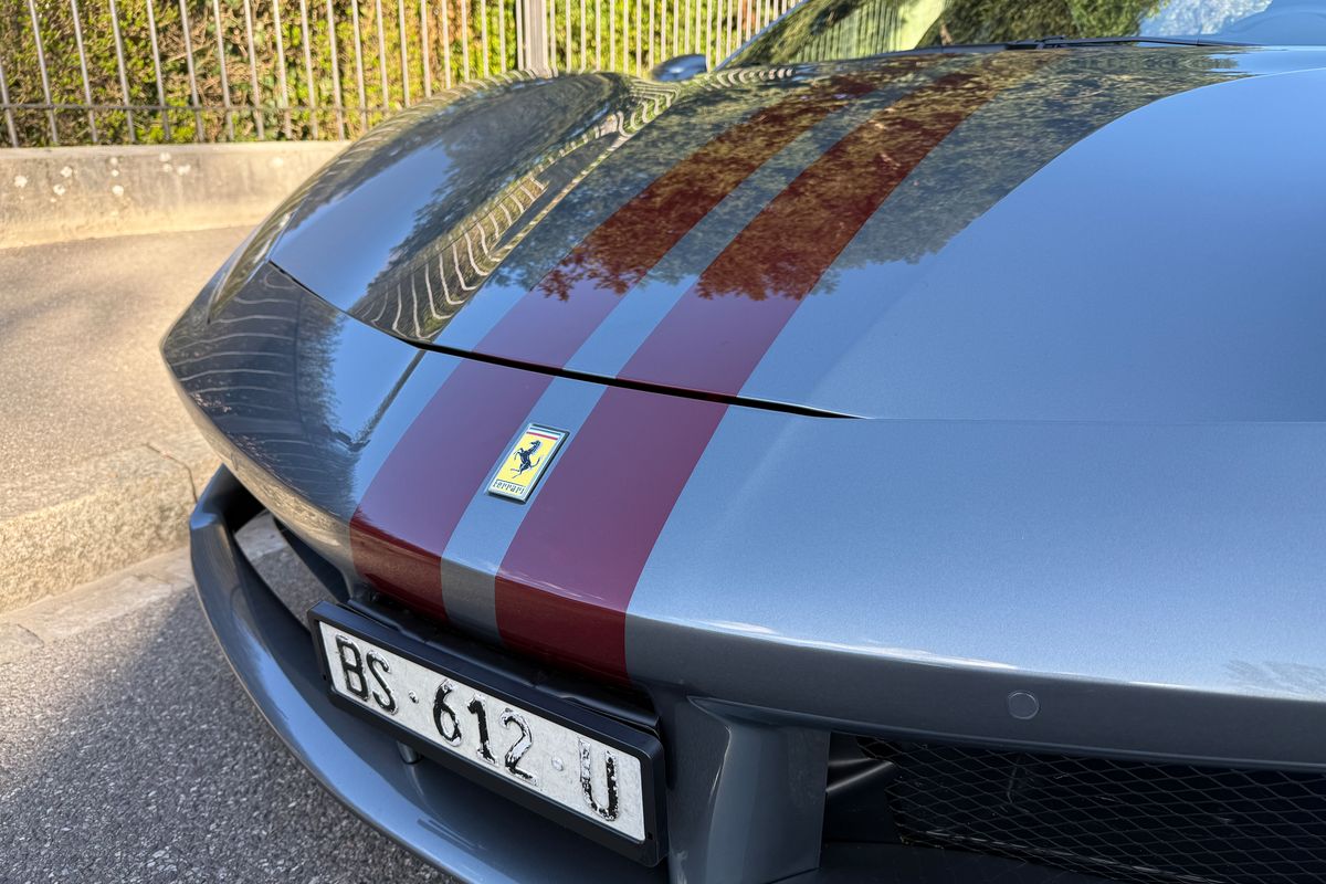 Ferrari 488 Spider 70th Anniversary "Tailor Made"