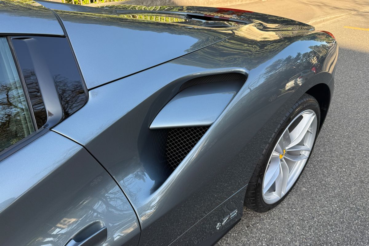 Ferrari 488 Spider 70th Anniversary "Tailor Made"