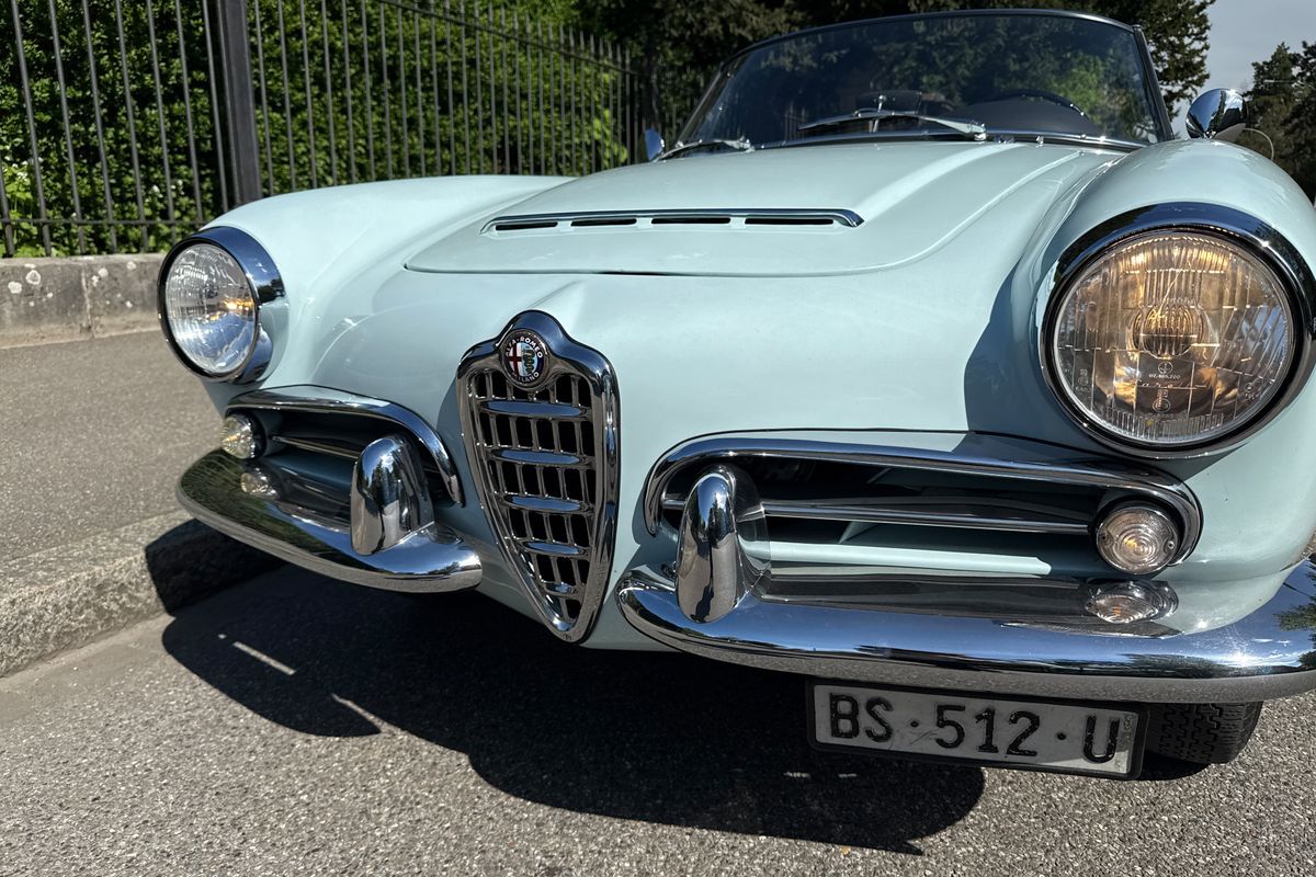 Alfa Romeo Giulia 1600 Spider Veloce