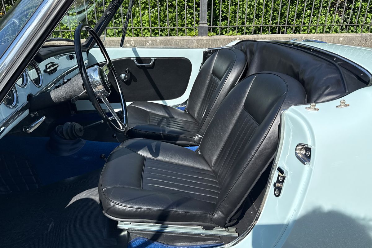 Alfa Romeo Giulia 1600 Spider Veloce