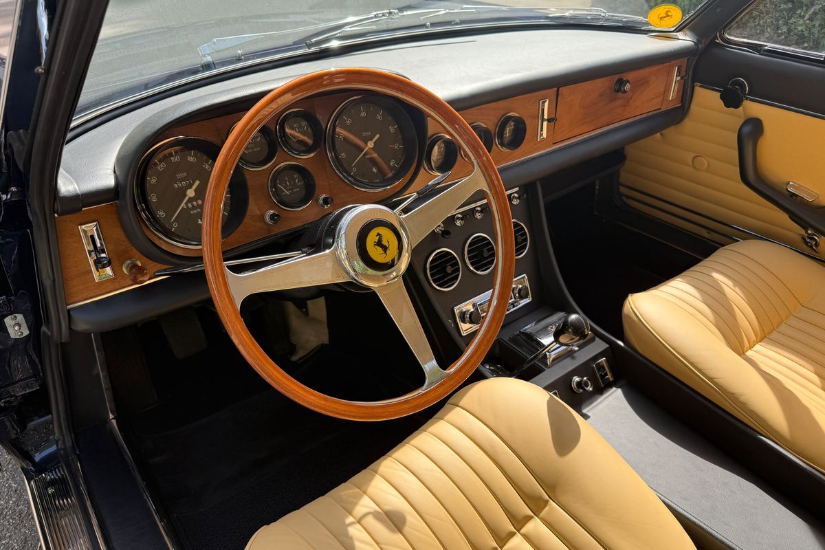 Ferrari 330 GTC