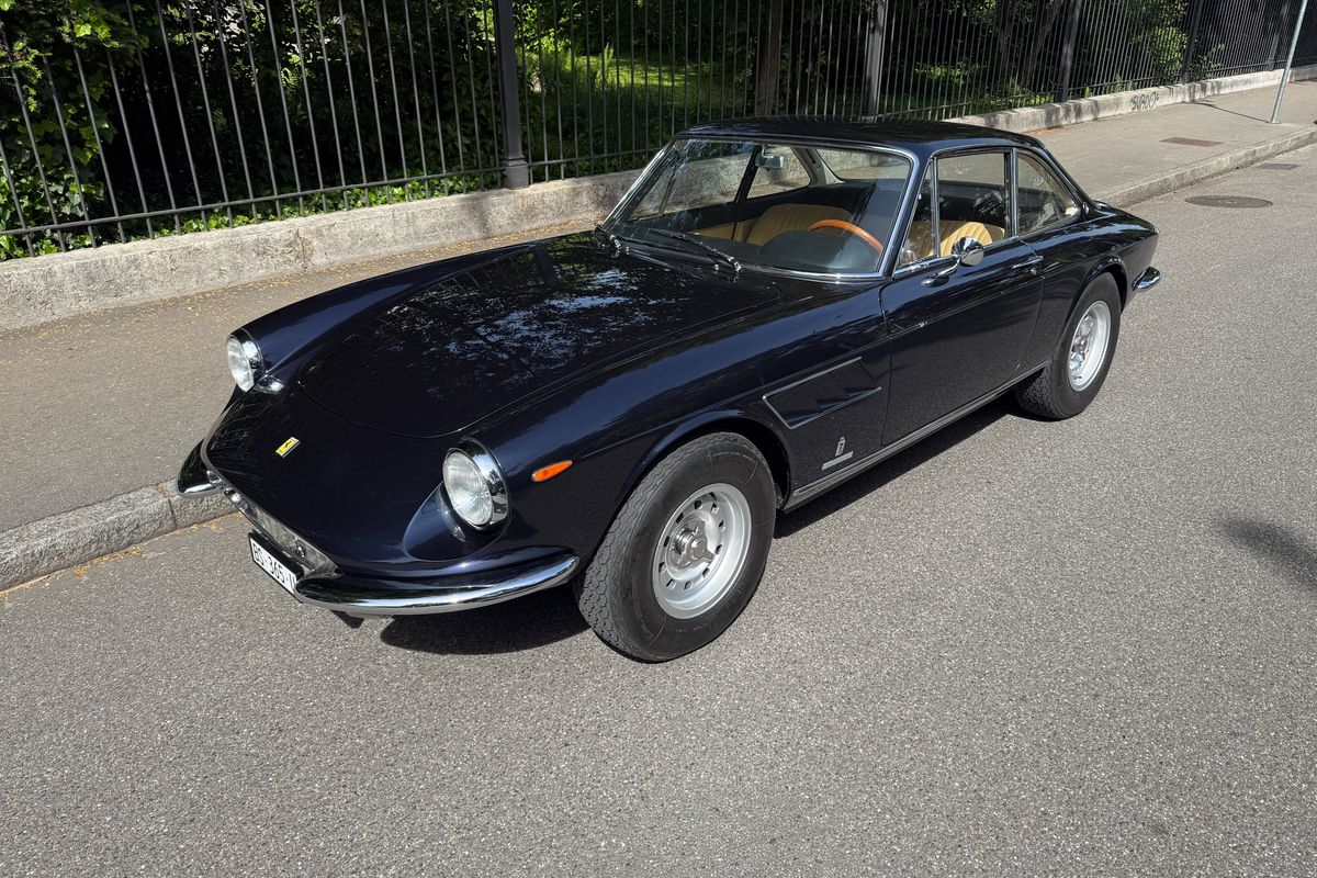 Ferrari 330 GTC