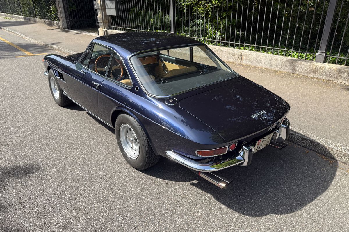 Ferrari 330 GTC
