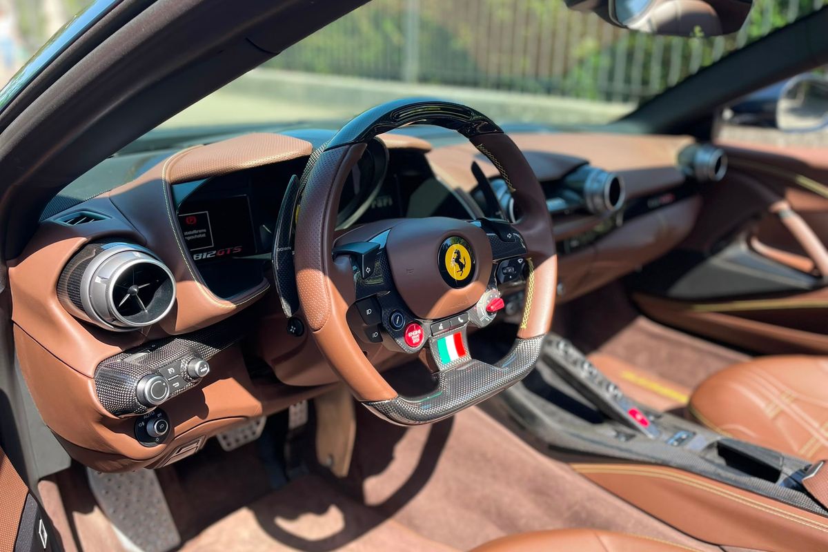 Ferrari 812 GTS