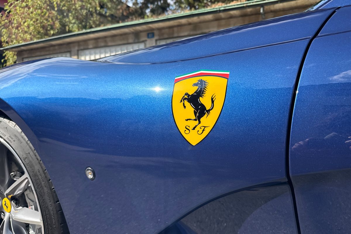 Ferrari 812 GTS