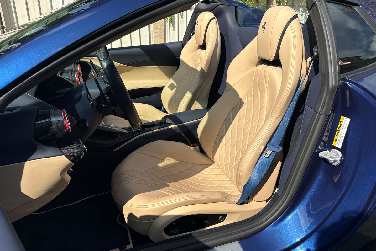 Ferrari 812 GTS