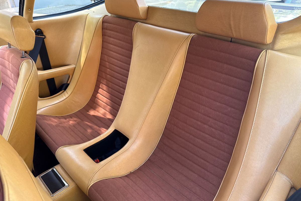 Ferrari Dino 308 GT4
