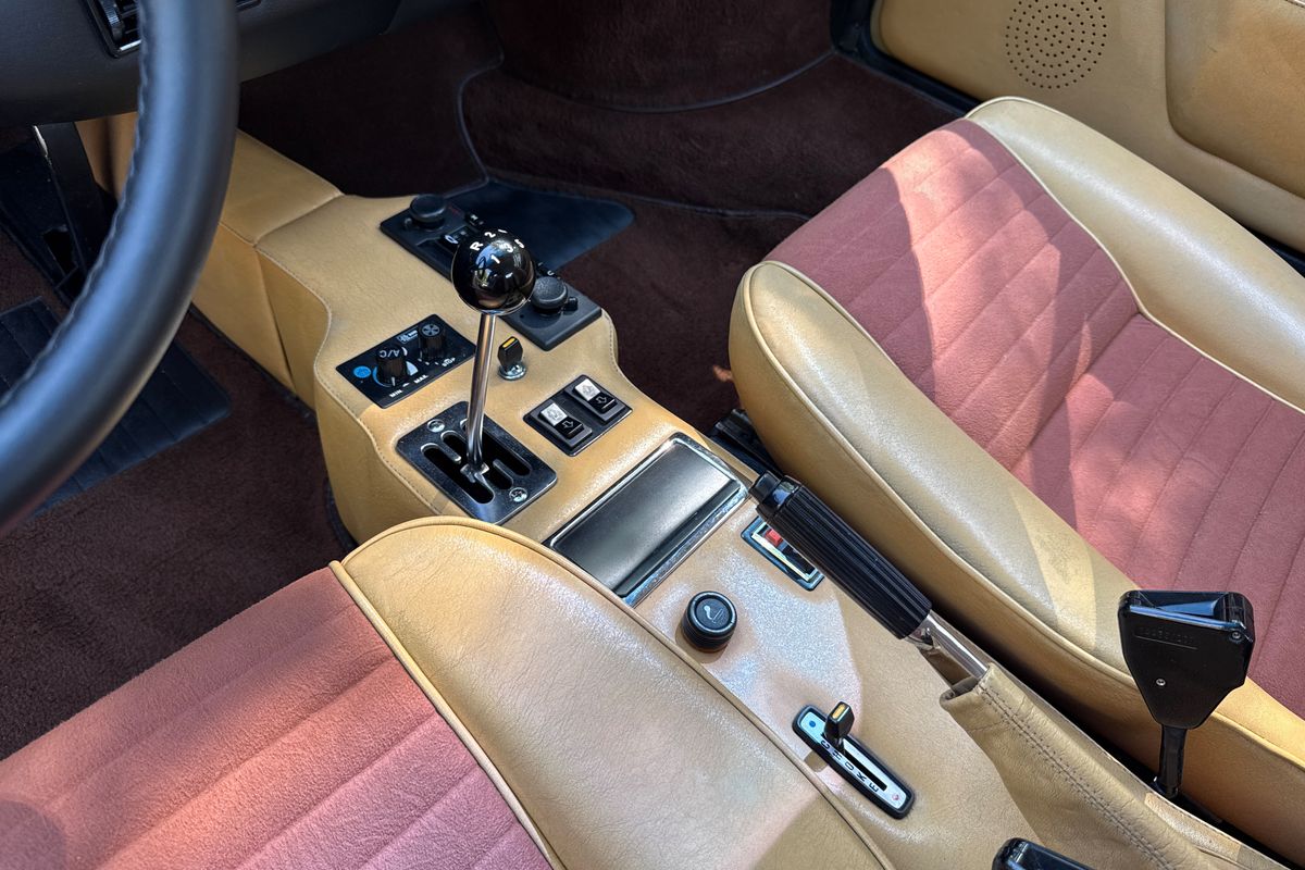 Ferrari Dino 308 GT4