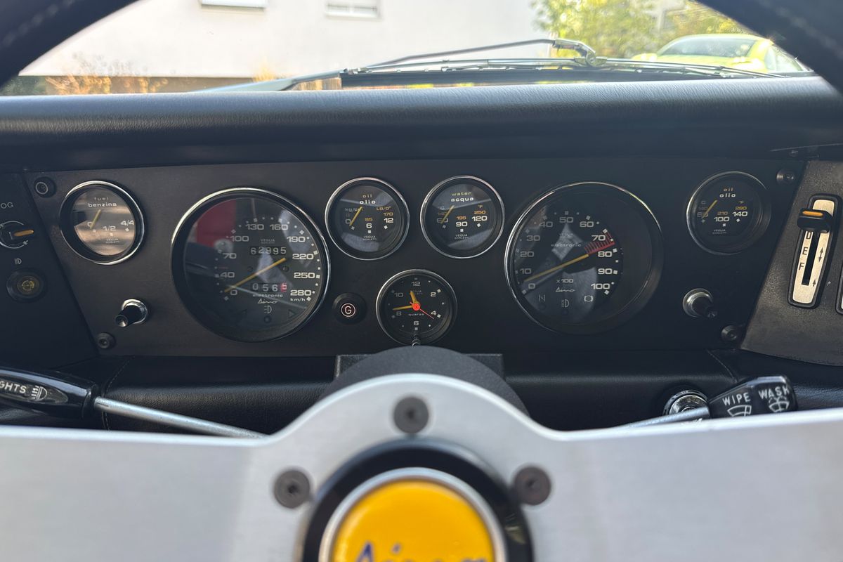 Ferrari Dino 208 GT4