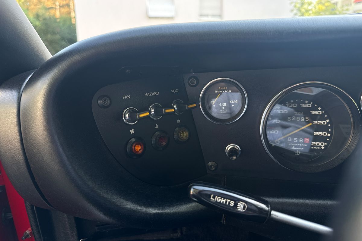 Ferrari Dino 208 GT4