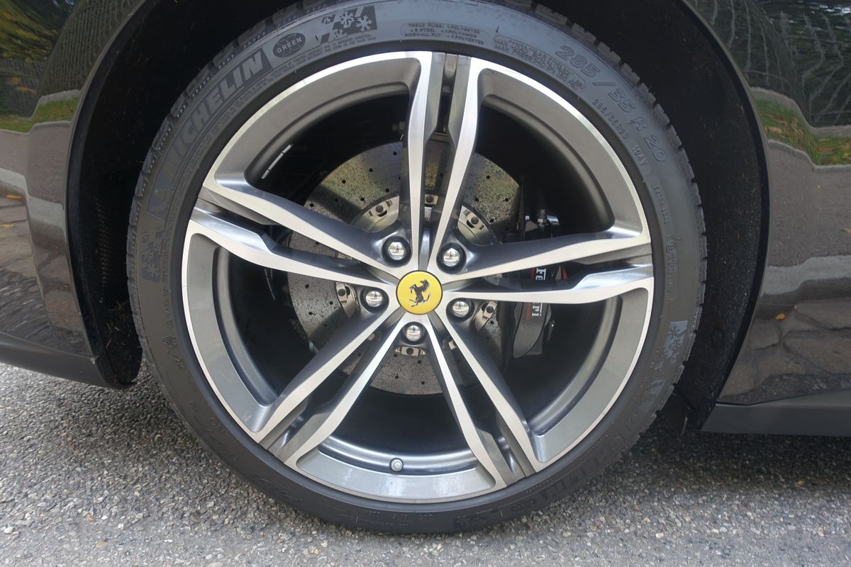 Ferrari GTC4 Lusso