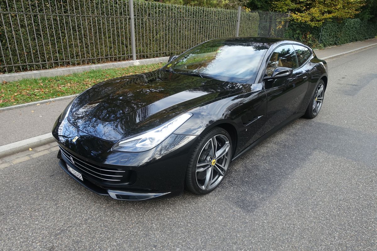 Ferrari GTC4 Lusso