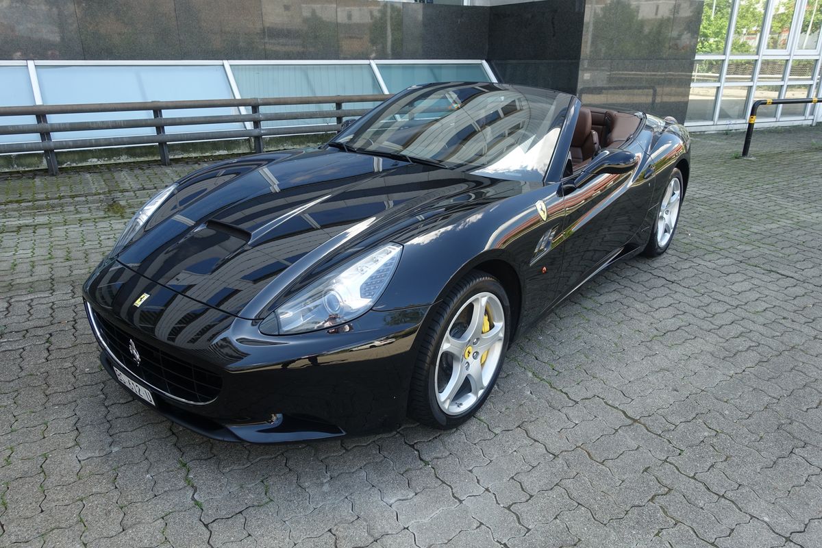 Ferrari California