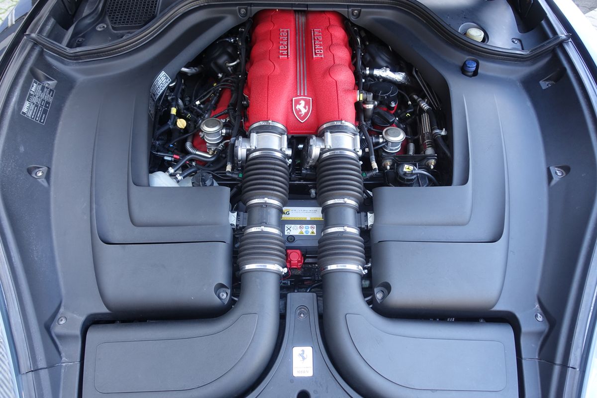 Ferrari California