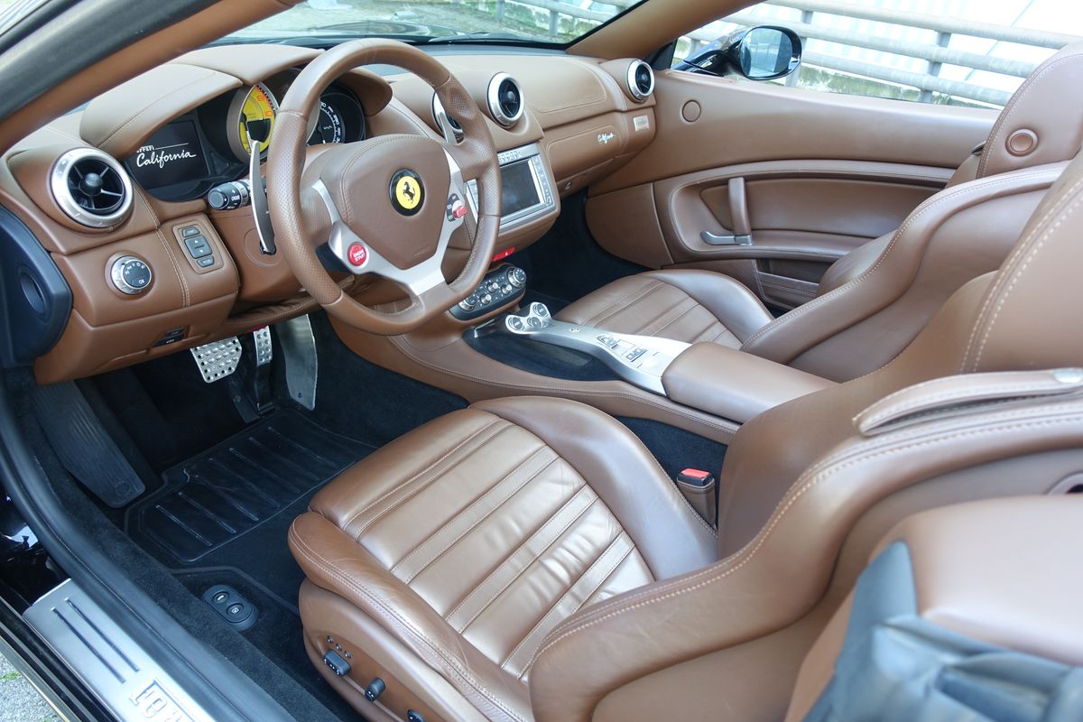 Ferrari California