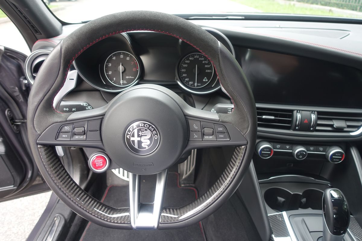 Alfa Romeo Giulia Quadrifoglio