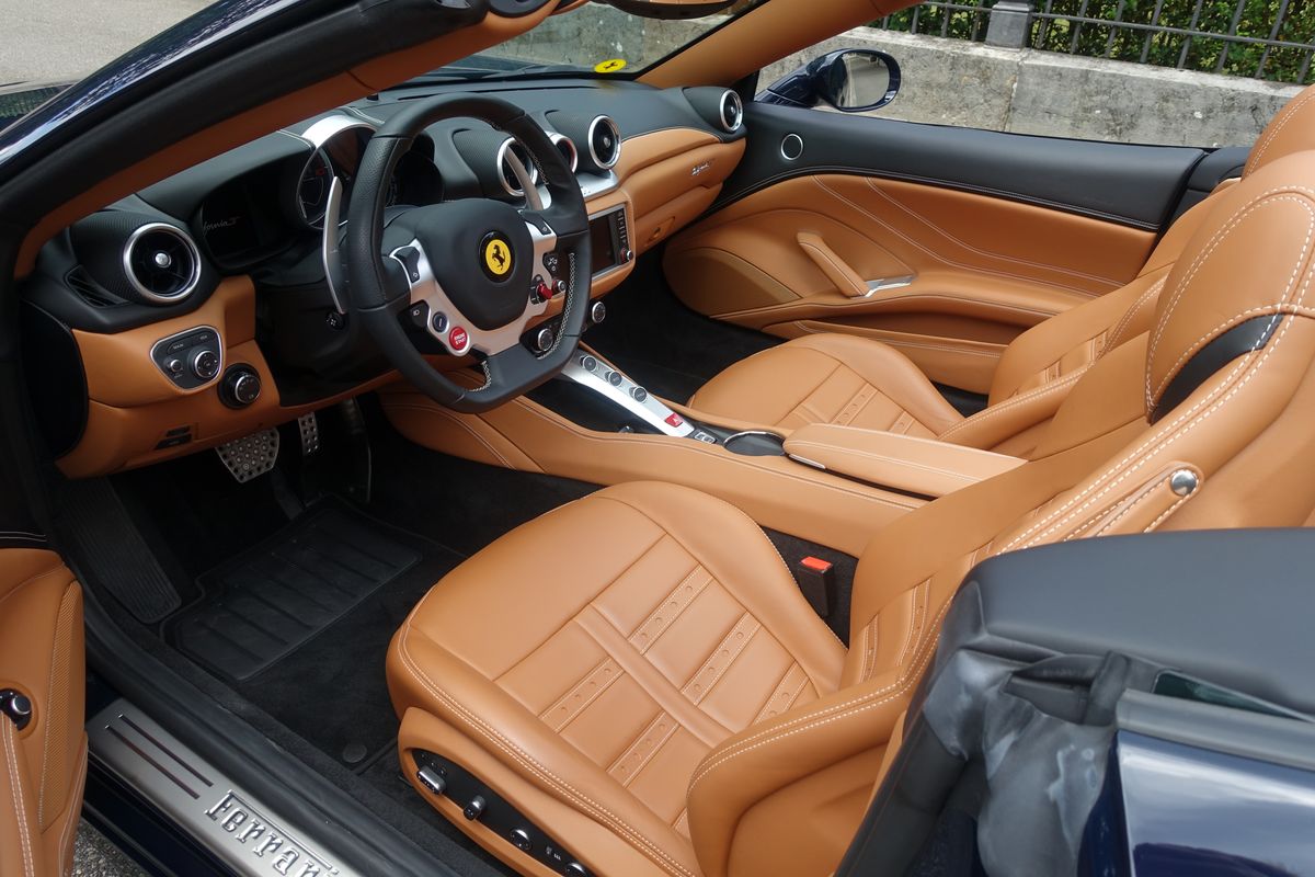Ferrari California T