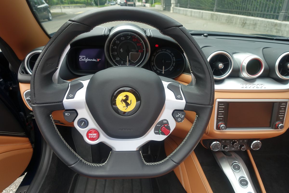 Ferrari California T