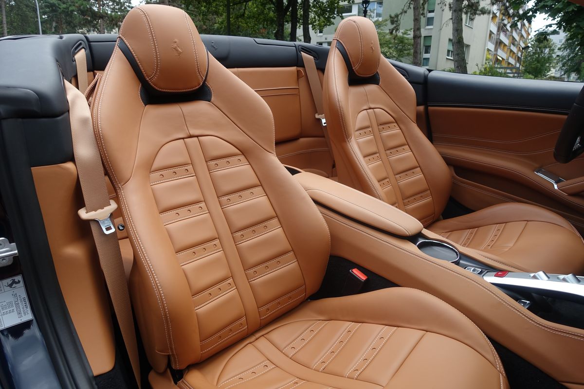 Ferrari California T