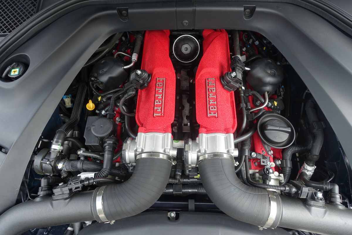 Ferrari California T