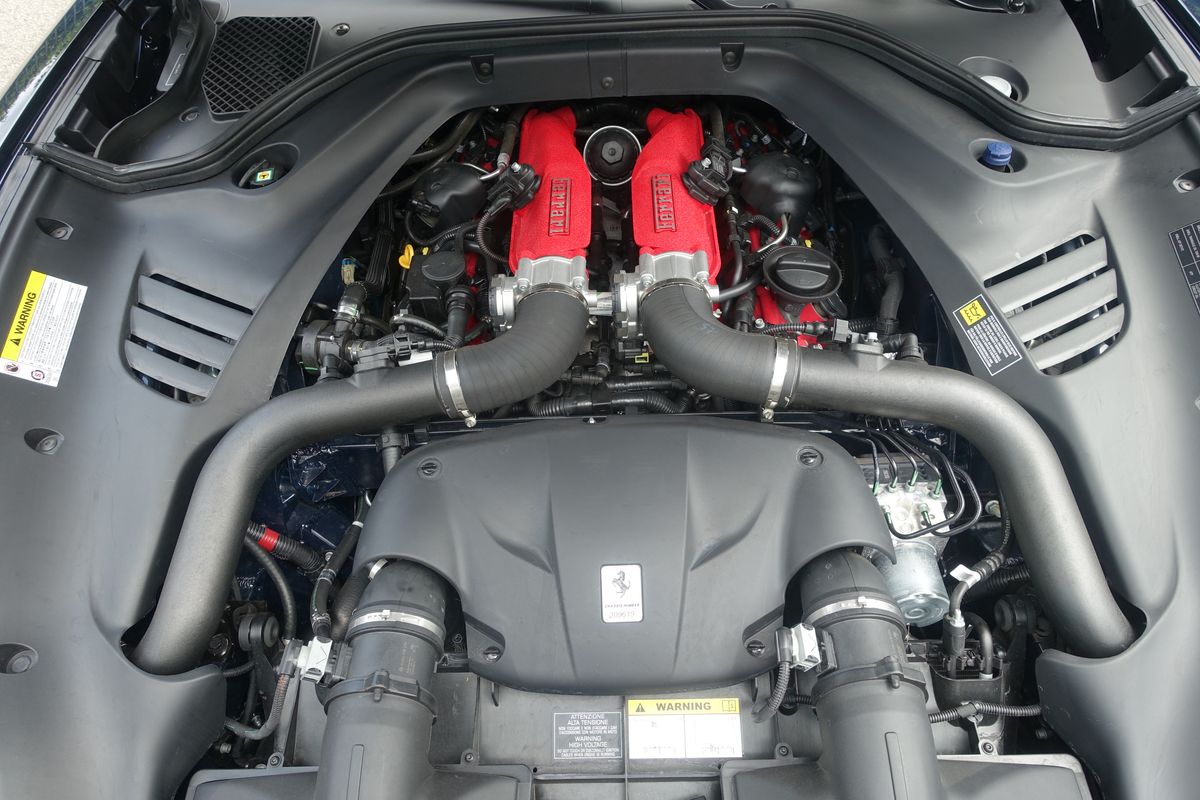 Ferrari California T