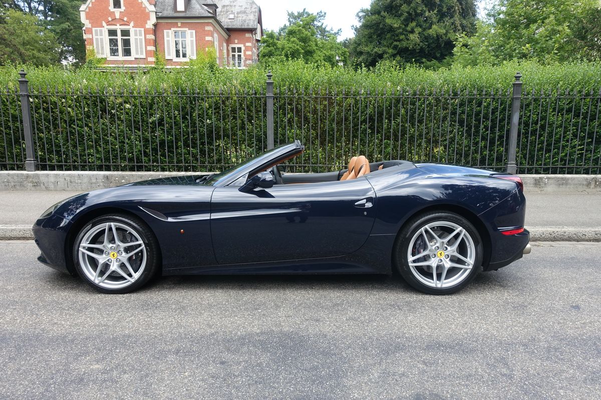 Ferrari California T
