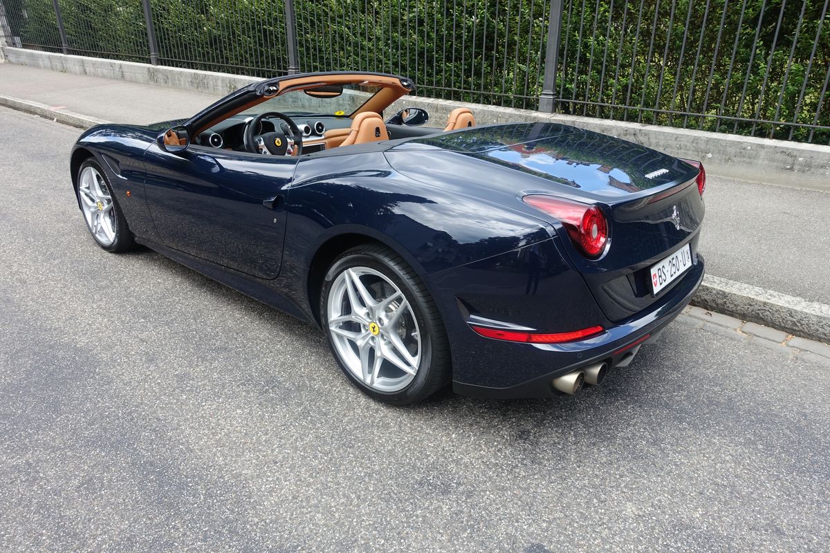 Ferrari California T