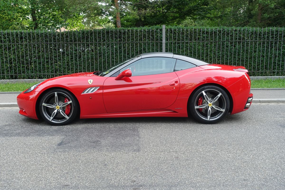 Ferrari California 30