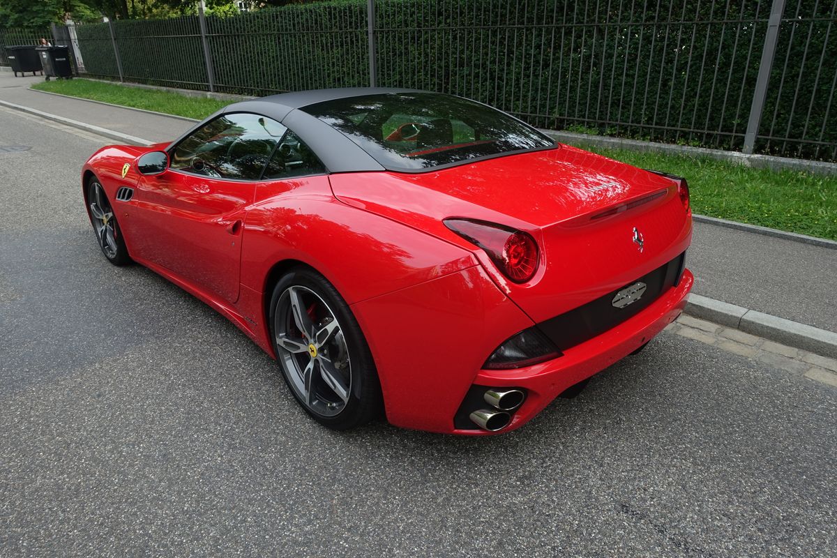 Ferrari California 30