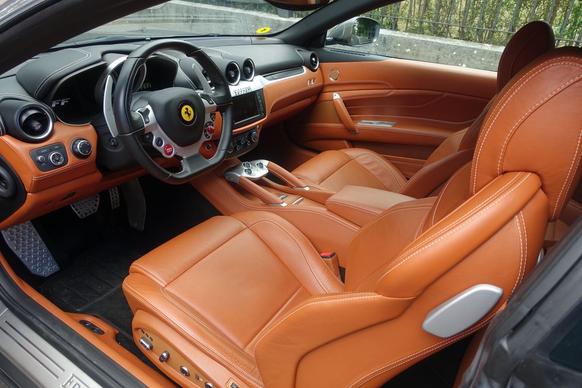 Ferrari FF
