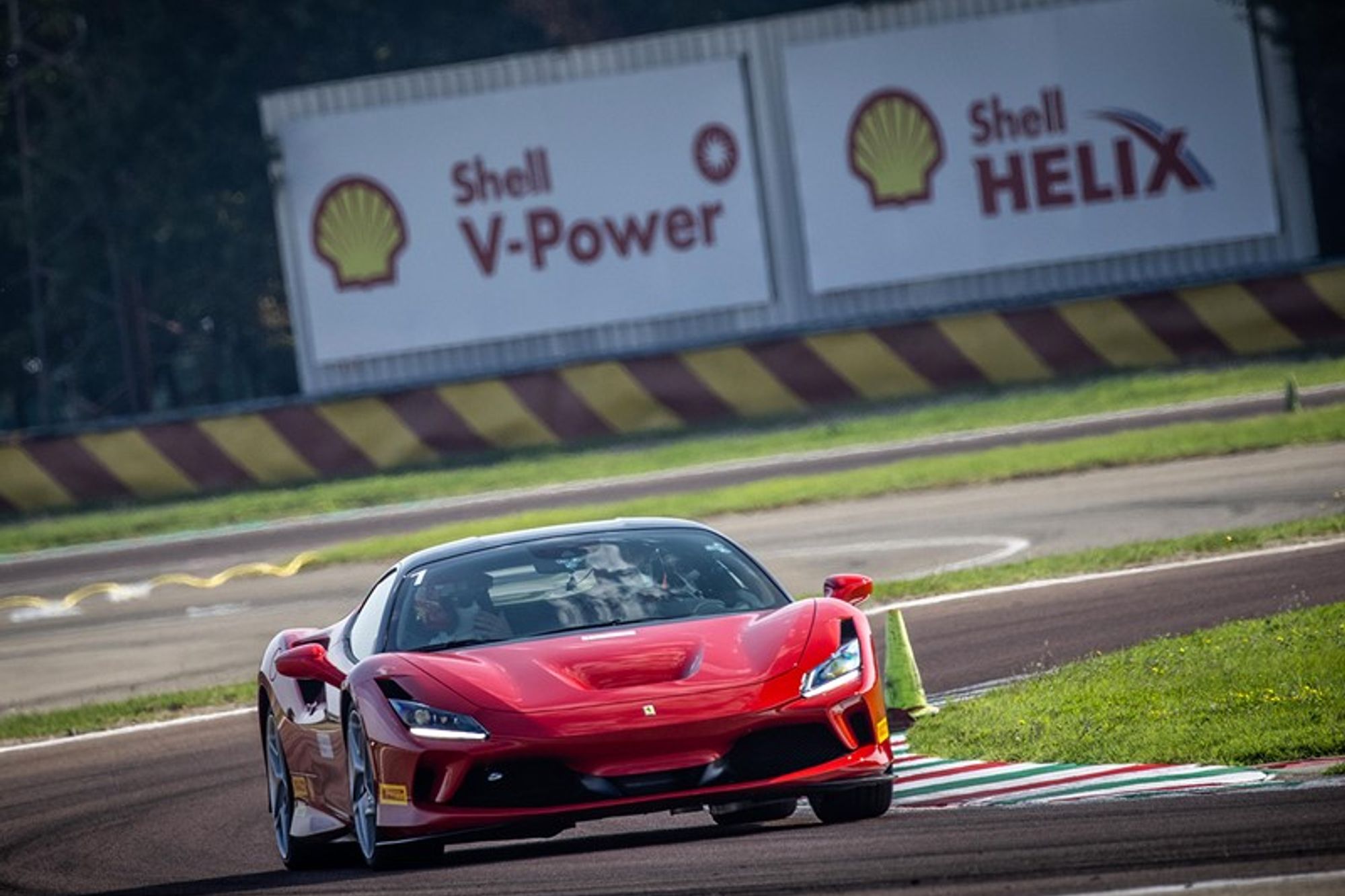 Ferrari Corso Pilota 2021